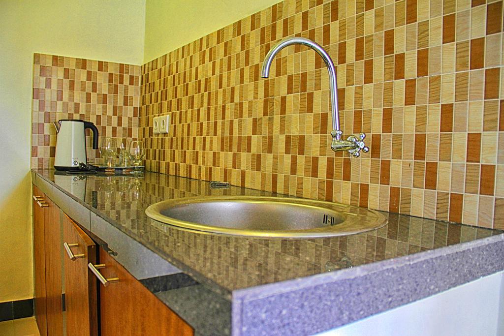 Ryanbagus Guest House Canggu  Ngoại thất bức ảnh